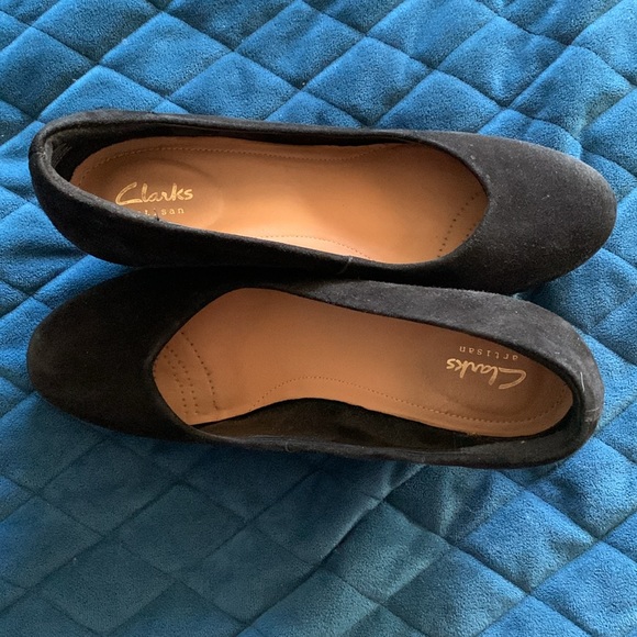 Suede like new - Picture 3 of 3